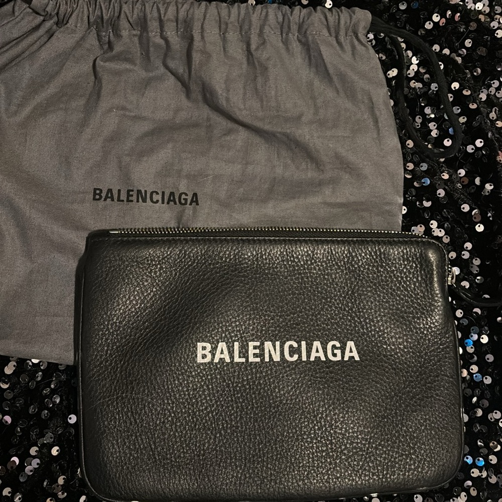 Balenciaga everyday pouch - Picture 2 of 5